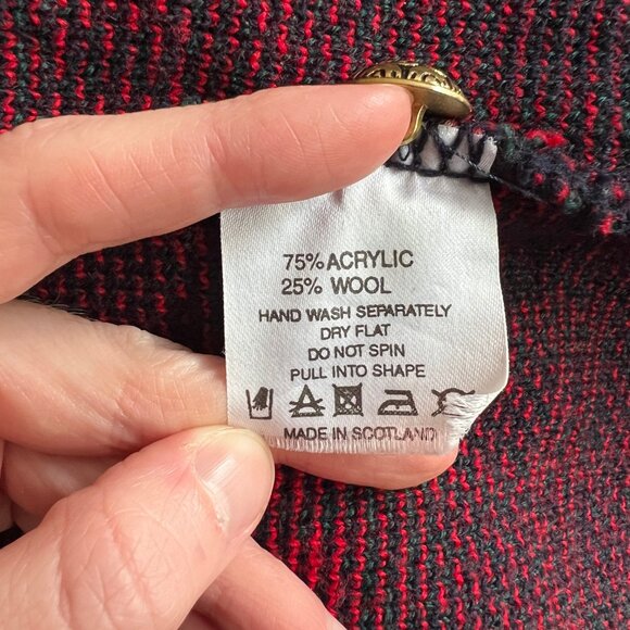 Vintage Scottish Wool Plaid Cardigan Sweater Oversized Tartan Holiday Christmas - Picture 7 of 9